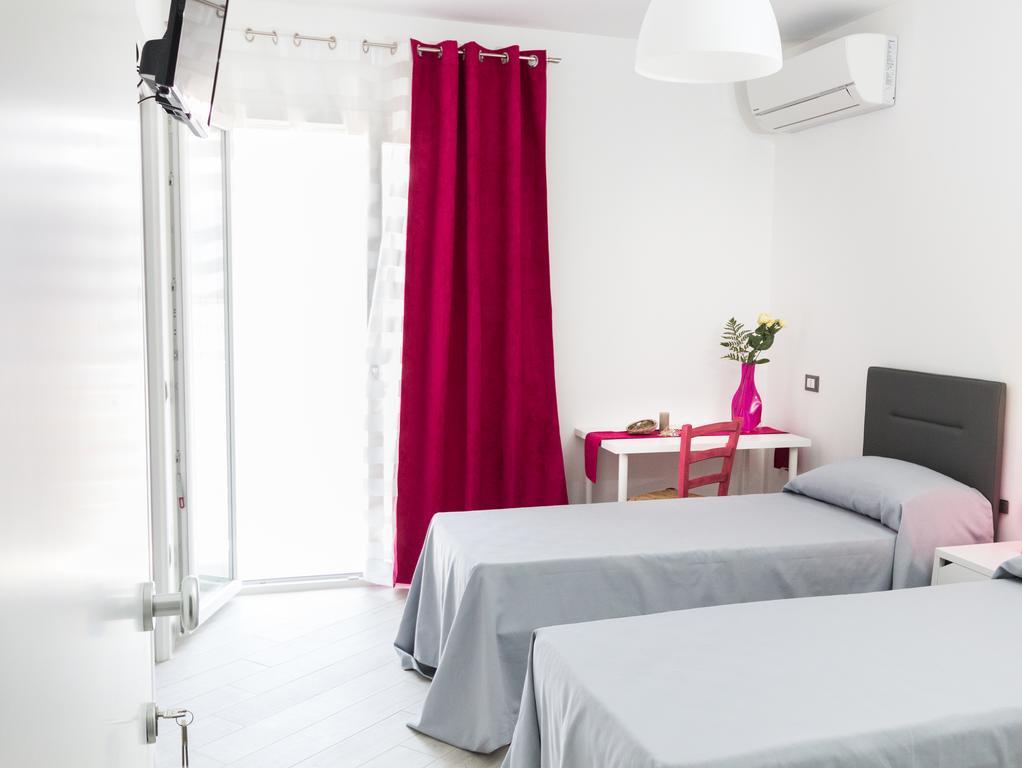 Stanze Del Mare Bed & Breakfast Balestrate Room photo