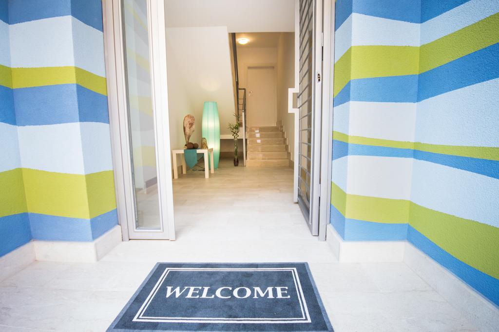 Stanze Del Mare Bed & Breakfast Balestrate Exterior photo